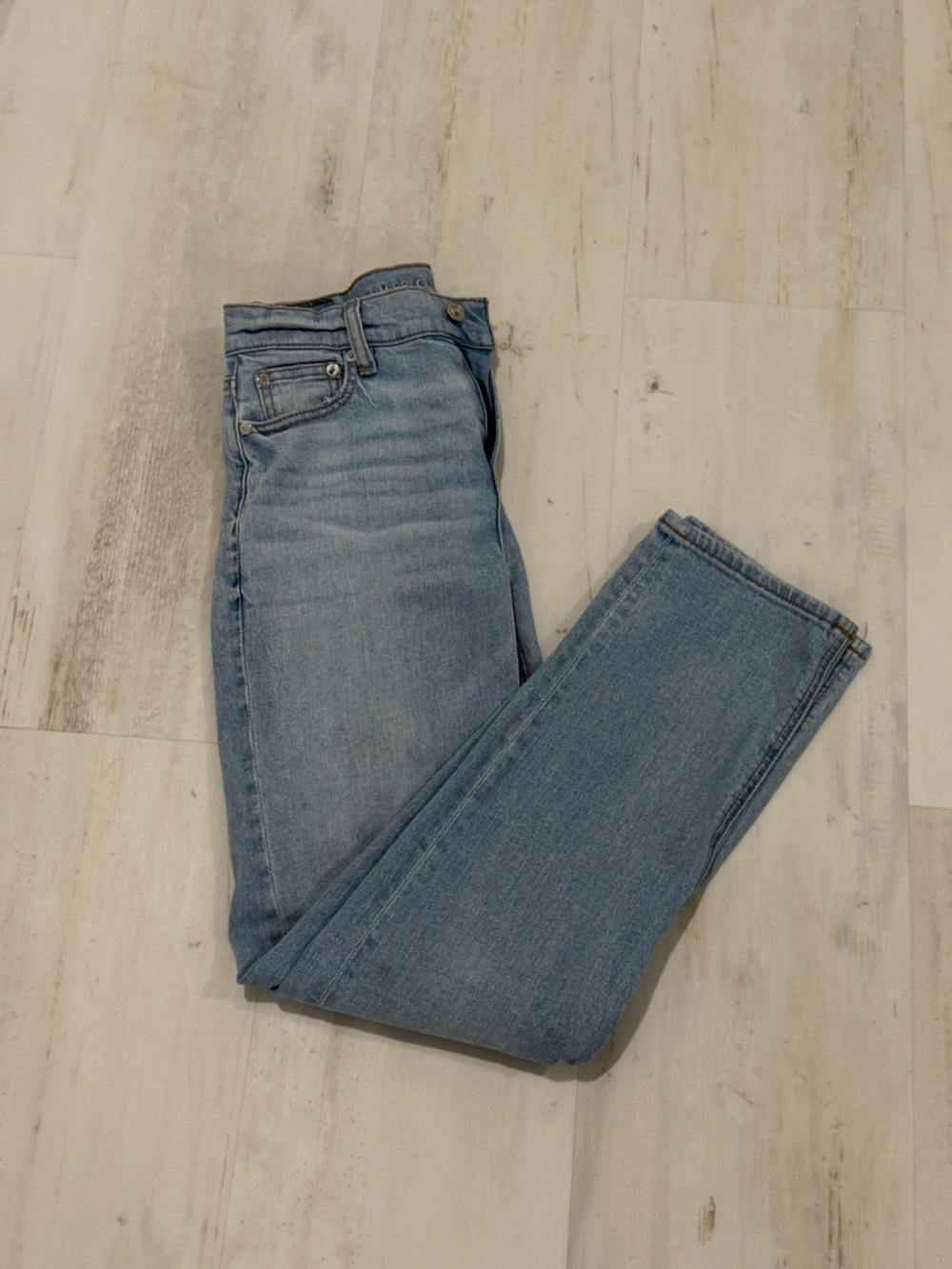 American Eagle Outfitters Light Blue Straight Leg Jeans